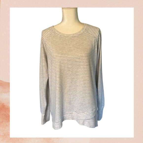 Danskin Gray Striped Light Knit T-Shirt - Picture 1 of 4